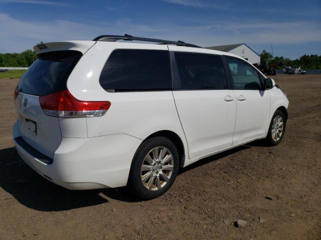 Photo 3 from auction – 2013 TOYOTA SIENNA LE with VIN 5TDJK3DC7DS066777