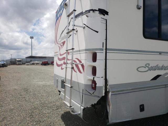 Photo 9 from auction – 2000 SOUT MOTORHOME with VIN 1FCNF53S2Y0A00866