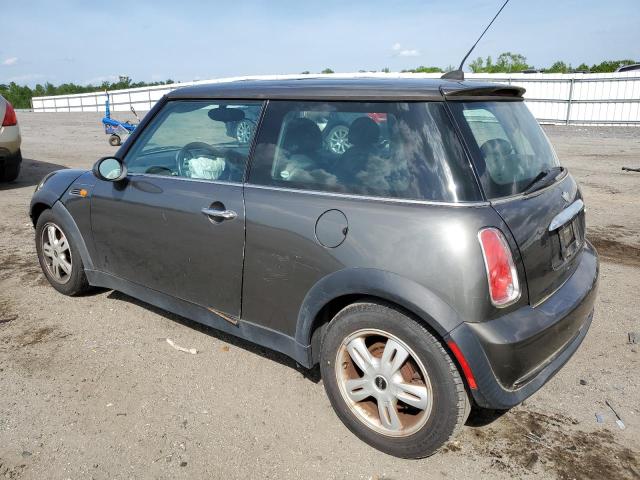 Photo 2 from auction – 2006 MINI COOPER with VIN WMWRC33566TK18584