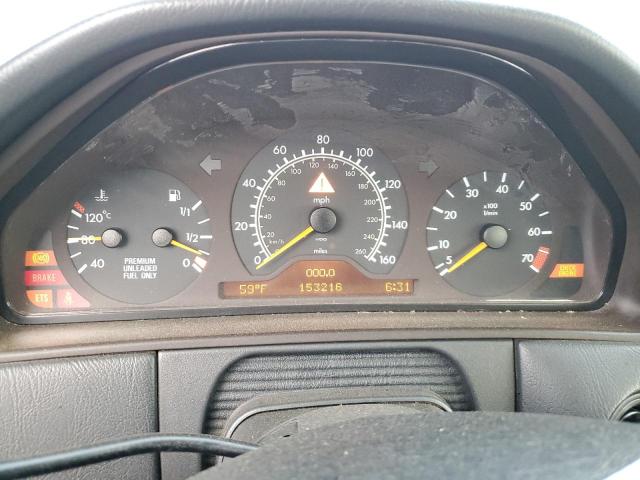 Photo 9 from auction – 1996 MERCEDES-BENZ E 320 with VIN WDBJF55F9TJ006955