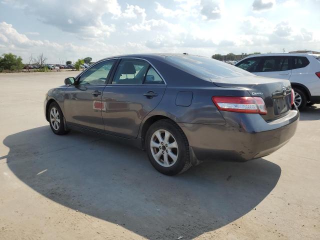 Zdjęcie 2 z aukcji – 2011 TOYOTA CAMRY z VIN 4T4BF3EK6BR207914