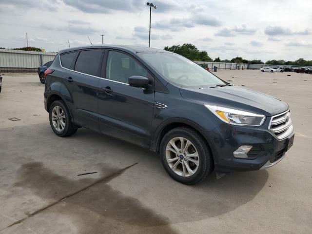 Photo 4 from auction – 2019 FORD ESCAPE SE with VIN 1FMCU0GD5KUB67066