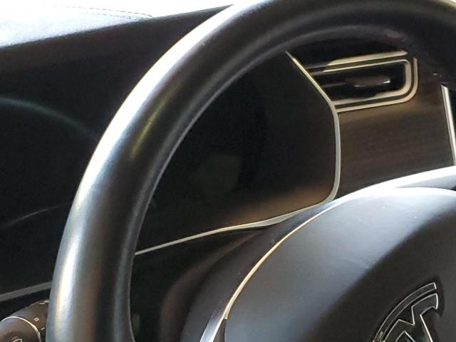 Photo 9 from auction – 2016 TESLA MODEL X with VIN 5YJXCBE41GF020248
