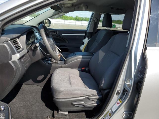 Photo 7 from auction – 2019 TOYOTA HIGHLANDER with VIN 5TDBZRFH0KS729888