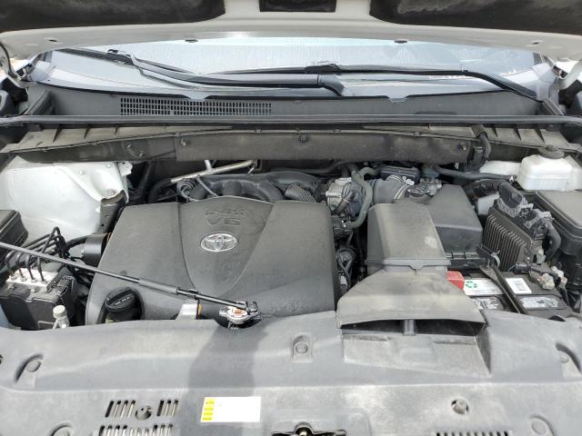 Photo 12 from auction – 2019 TOYOTA HIGHLANDER with VIN 5TDJZRFH2KS614124