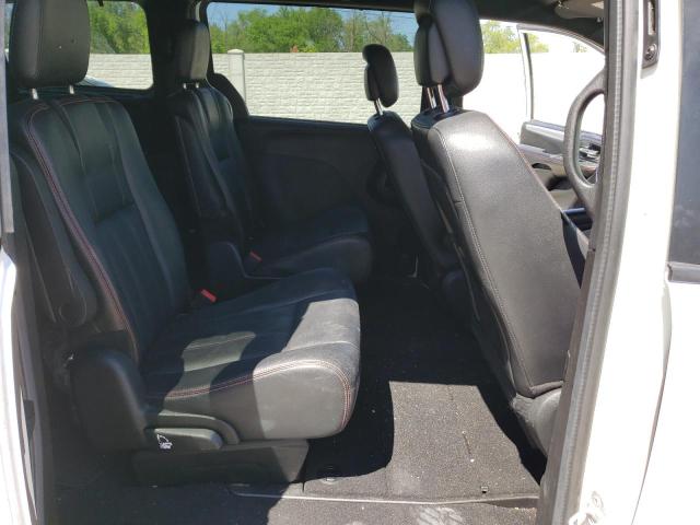 Photo 11 from auction – 2017 DODGE GRAND CARA with VIN 2C4RDGEG0HR681613