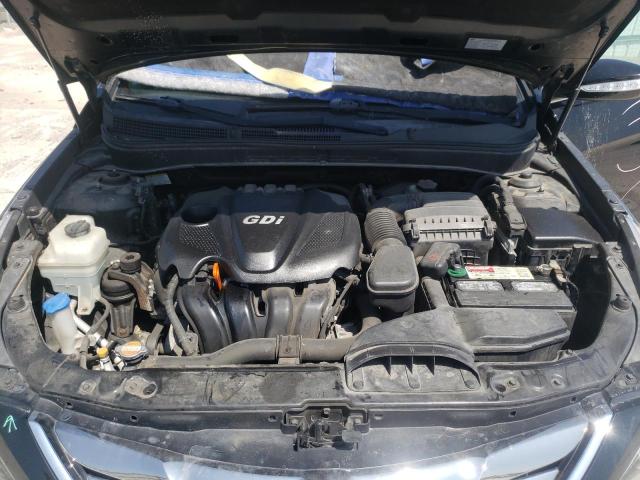 Photo 11 from auction – 2011 HYUNDAI SONATA SE with VIN 5NPEC4AC0BH120612