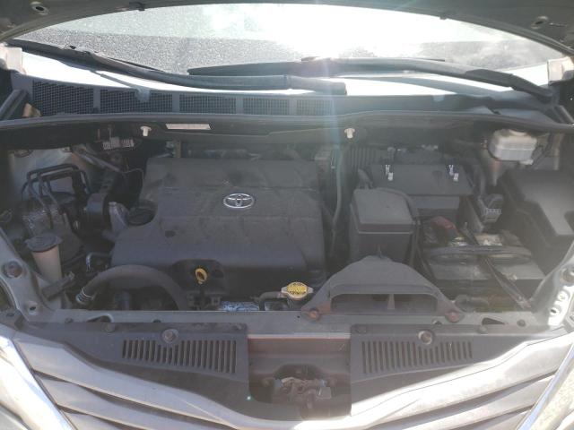 Photo 12 from auction – 2011 TOYOTA SIENNA XLE with VIN 5TDDK3DC1BS014376