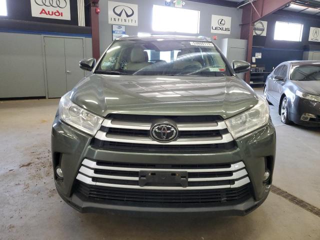 Photo 5 from auction – 2019 TOYOTA HIGHLANDER with VIN 5TDJZRFH7KS935866