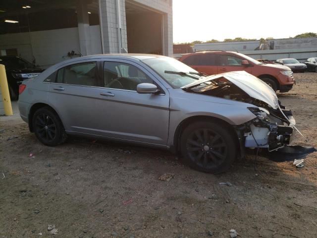 Photo 4 from auction – 2013 CHRYSLER 200 TOURIN with VIN 1C3CCBBB6DN571472