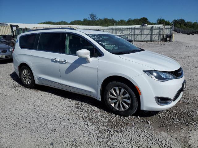 Photo 4 from auction – 2019 CHRYSLER PACIFICA T with VIN 2C4RC1BG1KR560343