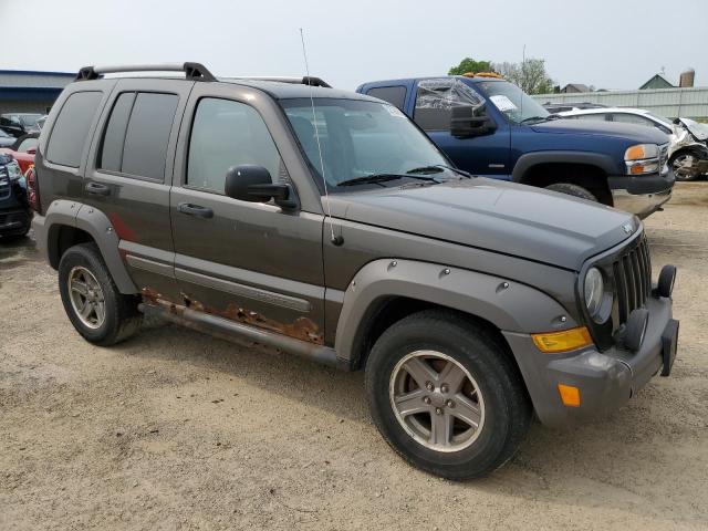 Photo 4 from auction – 2005 JEEP LIBERTY RE with VIN 1J4GL38K65W666078