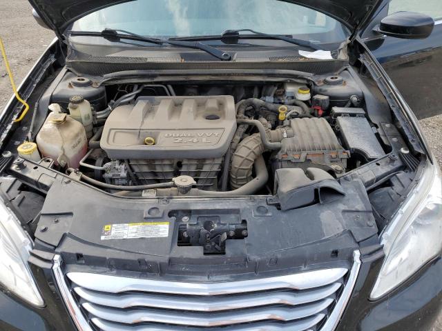 Photo 11 from auction – 2013 CHRYSLER 200 LX with VIN 1C3CCBAB4DN705512
