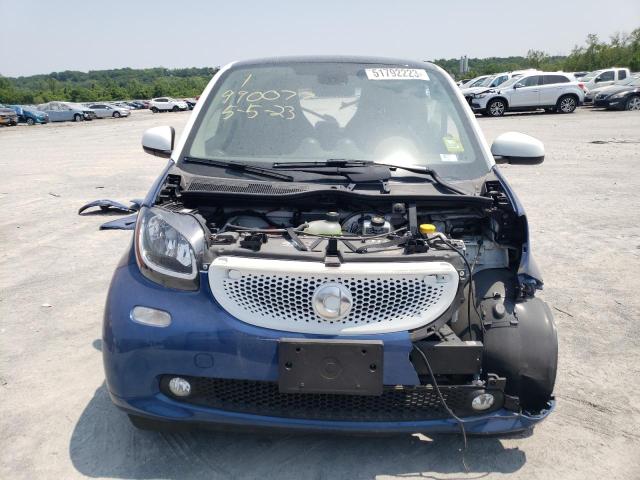 Photo 5 from auction – 2017 SMART FORTWO with VIN WMEFJ9BA3HK236080