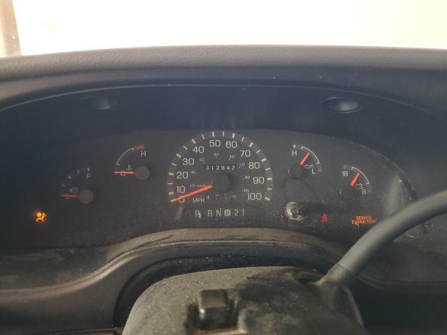 Photo 9 from auction – 2000 FORD ECONOLINE with VIN 1FTNE2422YHB89620