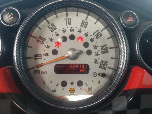 Photo 9 from auction – 2005 MINI COOPER S with VIN WMWRE33575TL11333
