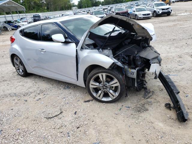 Photo 4 from auction – 2017 HYUNDAI VELOSTER with VIN KMHTC6AD8HU320773