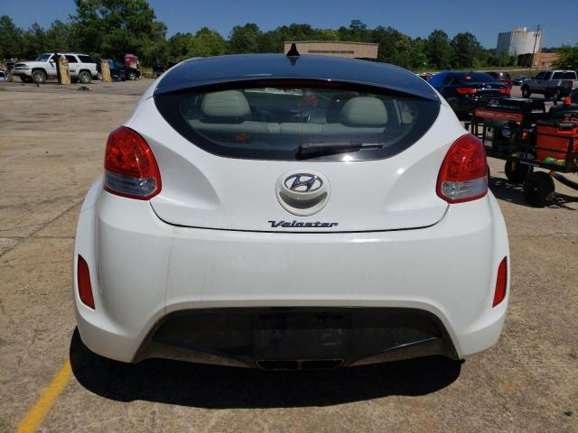 Photo 6 from auction – 2013 HYUNDAI VELOSTER with VIN KMHTC6AD2DU157256