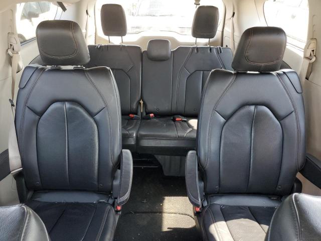 Photo 10 from auction – 2018 CHRYSLER PACIFICA T with VIN 2C4RC1BGXJR246284