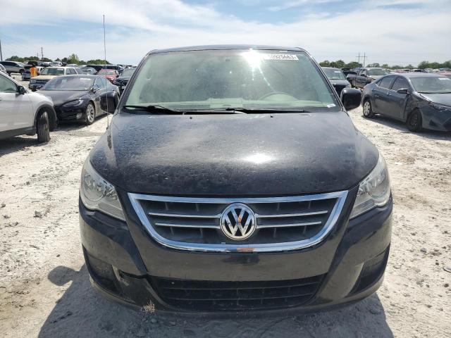 Photo 5 from auction – 2010 VOLKSWAGEN ROUTAN with VIN 2V4RW3D15AR324648