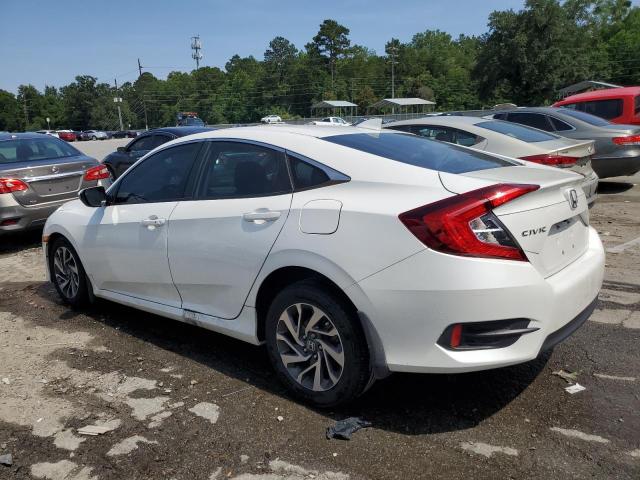 Photo 2 from auction – 2018 HONDA CIVIC EX with VIN 19XFC2F72JE036508