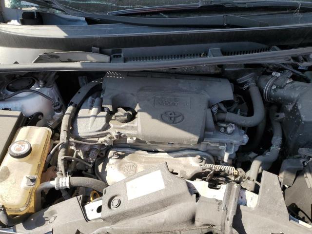 Photo 11 from auction – 2017 TOYOTA RAV4 XLE with VIN JTMWFREV9HJ102422