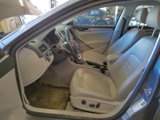 Photo 7 from auction – 2015 VOLKSWAGEN PASSAT S with VIN 1VWAT7A31FC110427