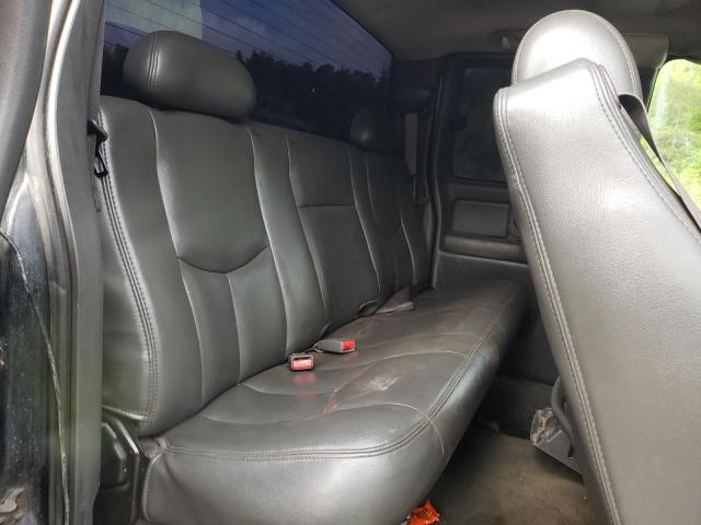 Photo 10 from auction – 2004 CHEVROLET SILVERADO with VIN 1GCHK29214E351649
