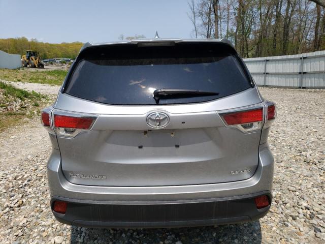 Photo 6 from auction – 2015 TOYOTA HIGHLANDER with VIN 5TDBKRFH6FS144274