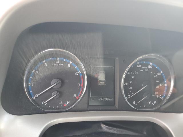 Photo 9 from auction – 2017 TOYOTA RAV4 LIMIT with VIN 2T3DFREV0HW546958