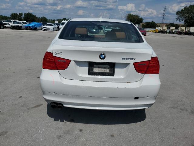 Photo 6 from auction – 2010 BMW 328 I with VIN WBAPH7G54ANM51273