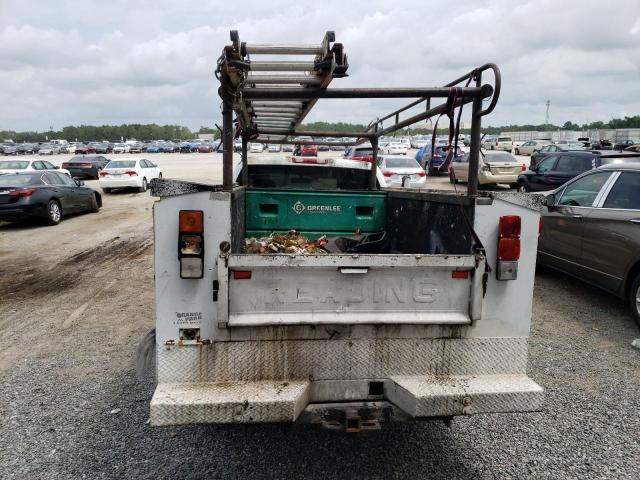 Photo 6 from auction – 2005 CHEVROLET SILVERADO with VIN 1GBHC24UX5E151428