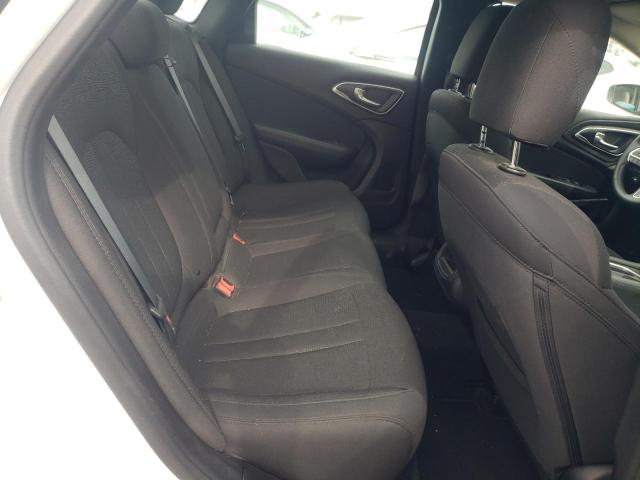 Photo 10 from auction – 2016 CHRYSLER 200 LIMITE with VIN 1C3CCCAB1GN112832