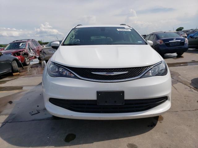 Photo 5 from auction – 2020 CHRYSLER VOYAGER LX with VIN 2C4RC1DG6LR164441