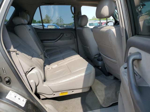 Photo 11 from auction – 2005 TOYOTA SEQUOIA SR with VIN 5TDBT44A85S252996
