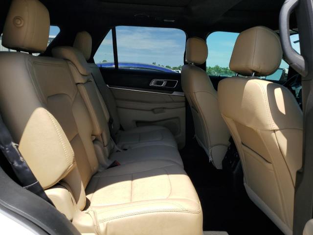 Photo 11 from auction – 2017 FORD EXPLORER L with VIN 1FM5K7F84HGD63776