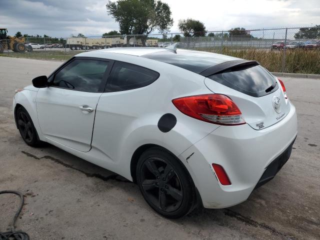 Photo 2 from auction – 2013 HYUNDAI VELOSTER with VIN KMHTC6AD8DU087973