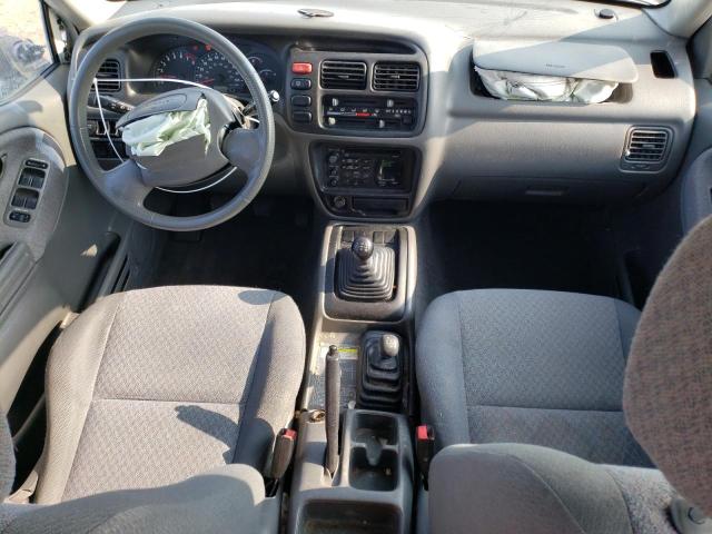 Фото 8 с аукциона – 1999 CHEVROLET TRACKER с VIN 2CNBJ13C1X6901327