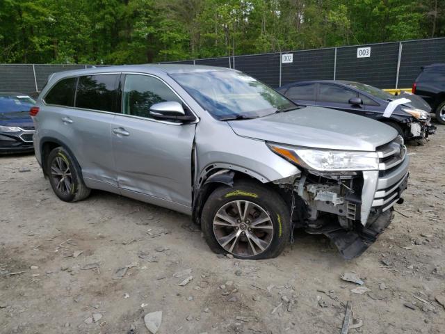 Photo 4 from auction – 2018 TOYOTA HIGHLANDER with VIN 5TDBZRFH4JS892204