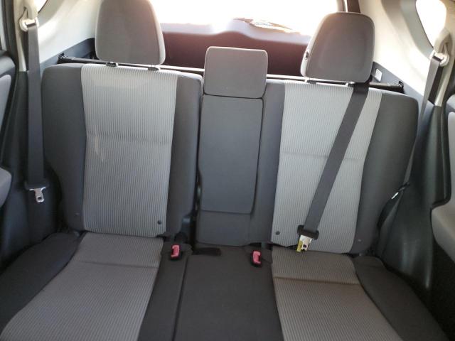 Photo 10 from auction – 2015 TOYOTA RAV4 LE with VIN JTMZFREV8FD052573