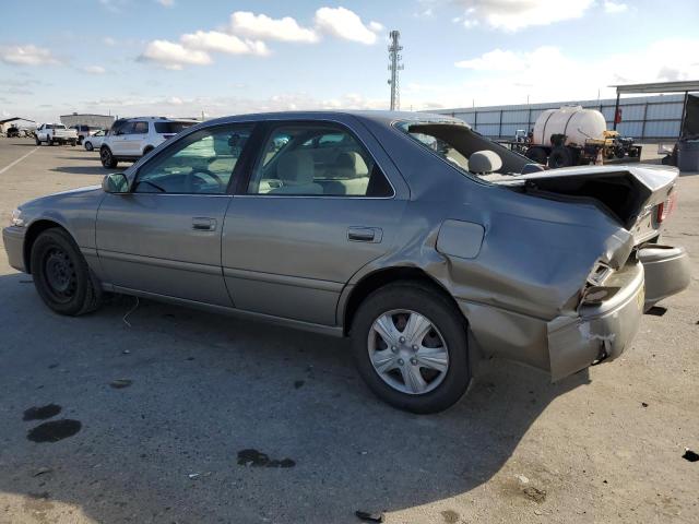 Photo 2 from auction – 2001 TOYOTA CAMRY with VIN JT2BG22K210573944