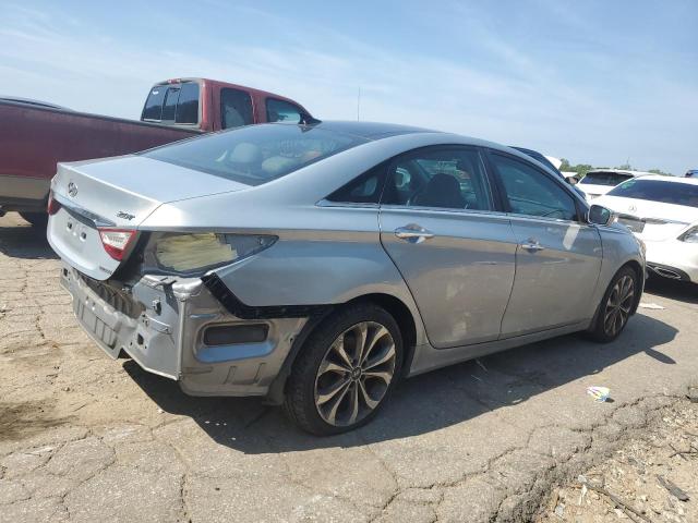 Photo 3 from auction – 2013 HYUNDAI SONATA SE with VIN 5NPEC4AB0DH807471
