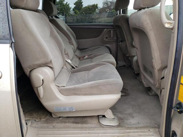 Photo 11 from auction – 2004 TOYOTA SIENNA CE with VIN 5TDZA23C34S095114