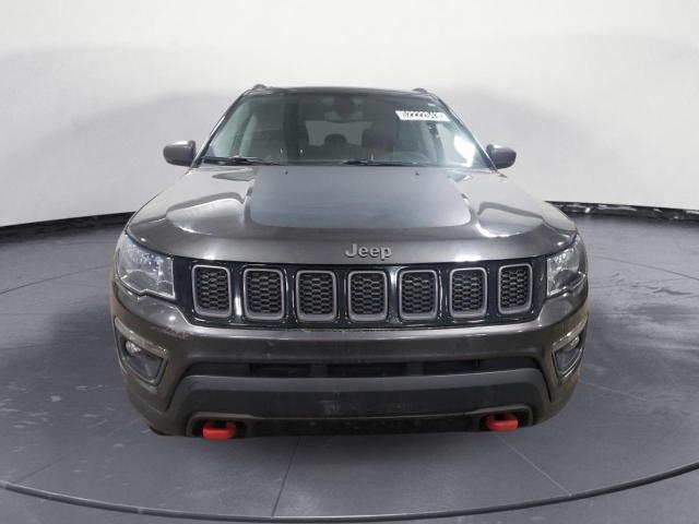 Foto 5 de la subasta – 2019 JEEP COMPASS TR con VIN 3C4NJDDB7KT728555