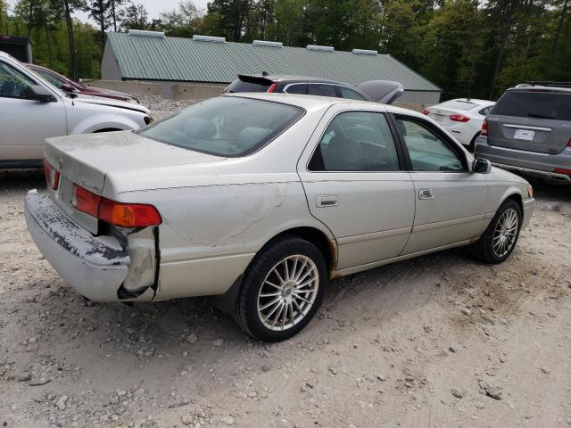 Photo 3 from auction – 2000 TOYOTA CAMRY CE with VIN 4T1BG22K7YU692403