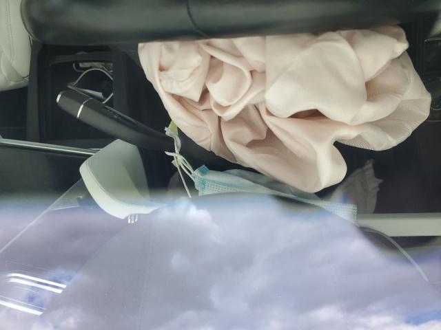 Photo 9 from auction – 2017 TESLA MODEL S with VIN 5YJSA1E26HF183732