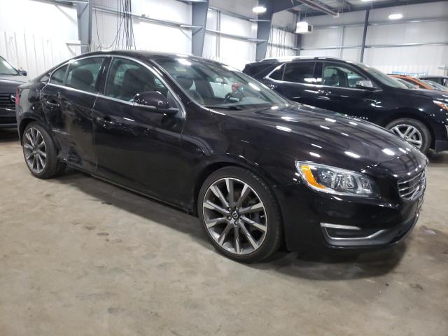 Photo 4 from auction – 2015 VOLVO S60 PLATIN with VIN YV140MFM2F1352352