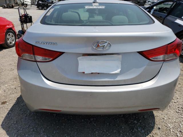 Photo 6 from auction – 2012 HYUNDAI ELANTRA GL with VIN 5NPDH4AE8CH099296