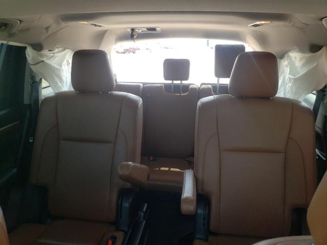 Photo 10 from auction – 2018 TOYOTA HIGHLANDER with VIN 5TDYZRFH7JS241191