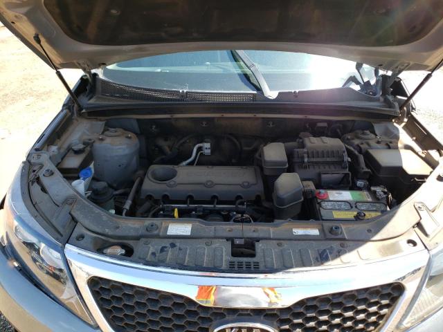 Photo 12 from auction – 2012 KIA SORENTO BA with VIN 5XYKT3A17CG203992